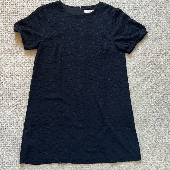 LOFT Dresses & Skirts - Loft loose fitting black dress with pattern, size Large